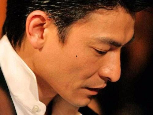 刘德华秘事爆料视频,揭秘巨星背后的不为人知故事 第2张 刘德华秘事爆料视频,揭秘巨星背后的不为人知故事 第2张